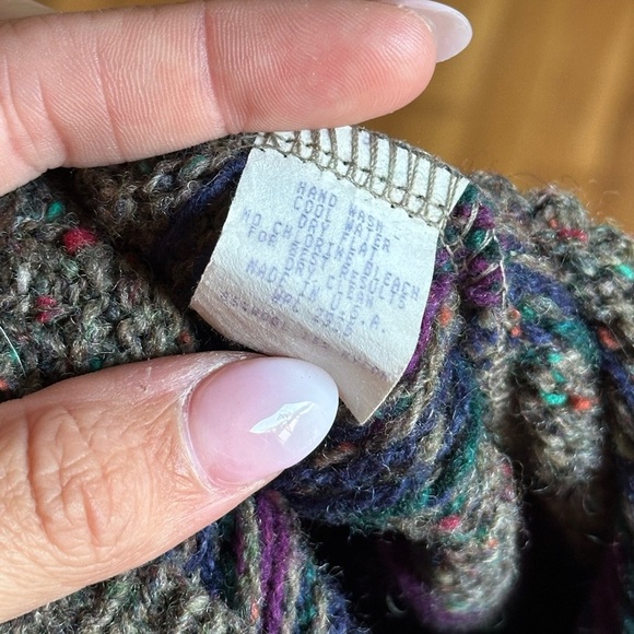 Vintage 90s Wool Oversized Grandpa Men's Sweater with Gray Purple Pattern A1 - Picture 3 of 10